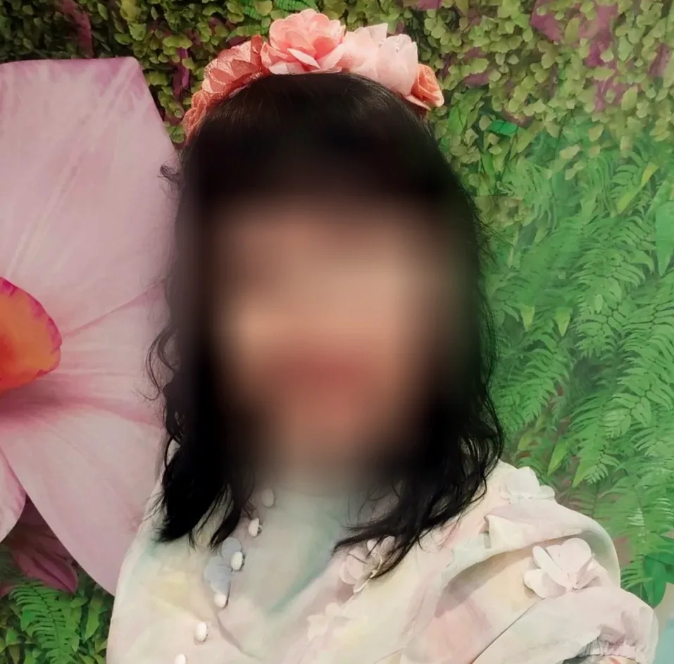 Denise, 31