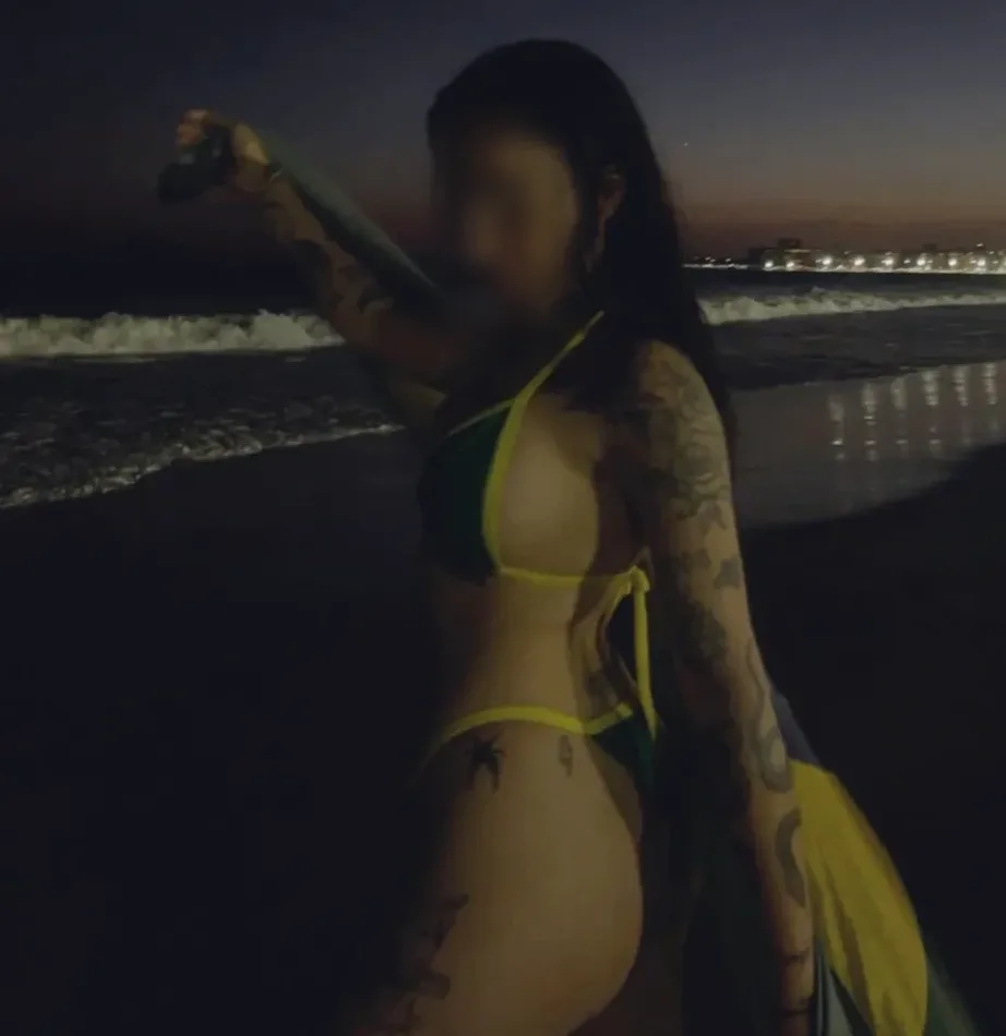 Pia, 28
